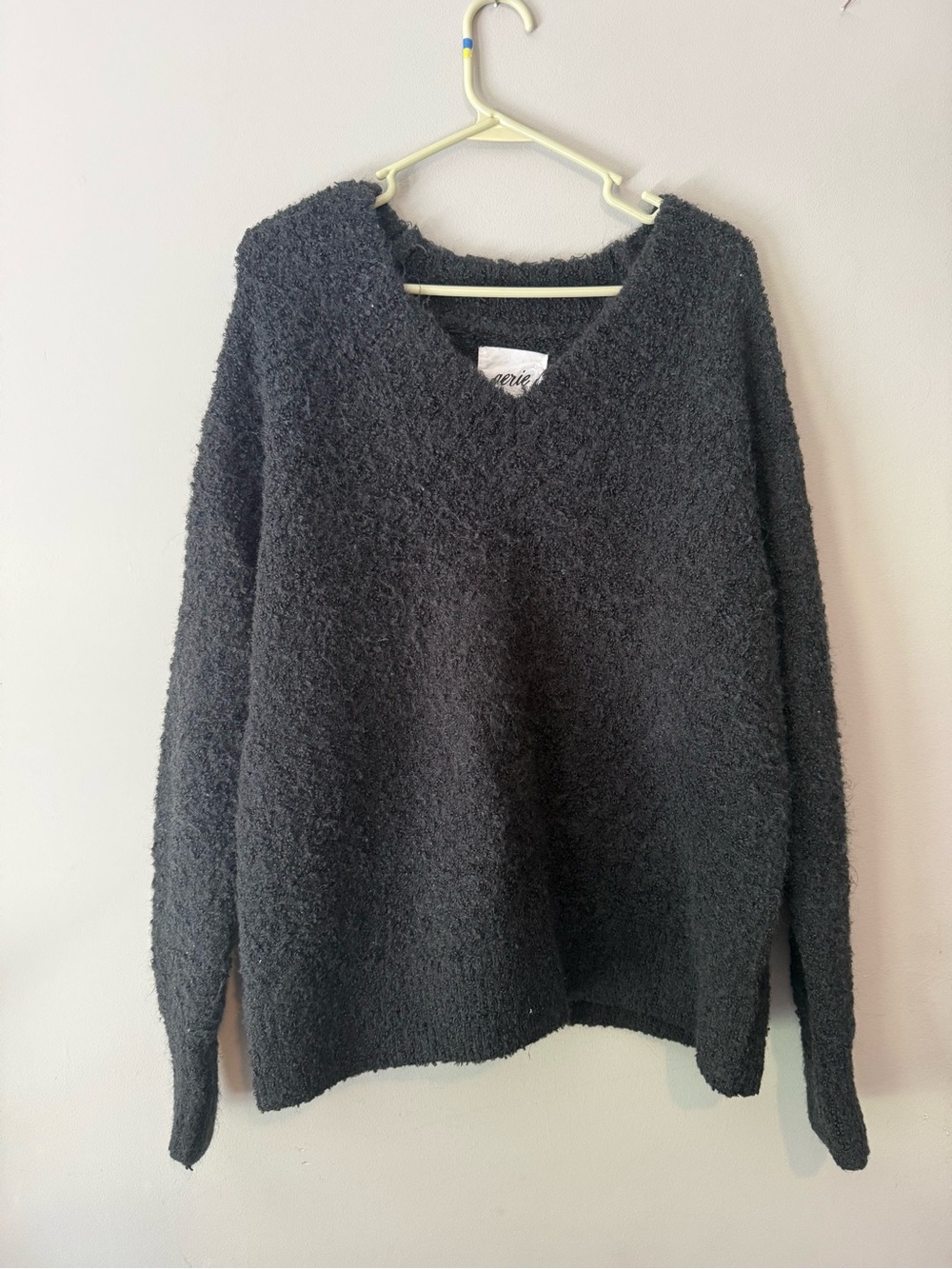 Aerie Cozy V-Neck Women's Black Sweater